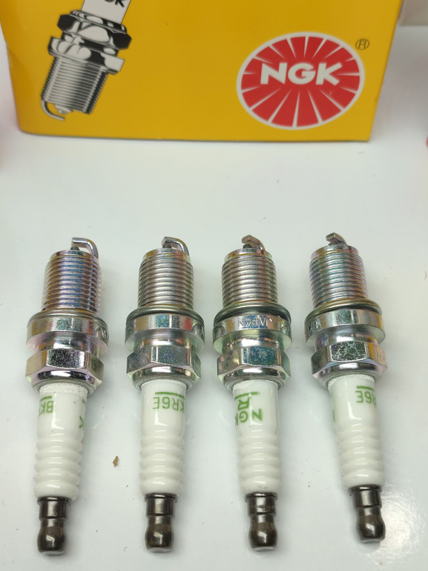 شمع پایه کوتاه کرومی ان جی کی6962 (NGK) ژاپن